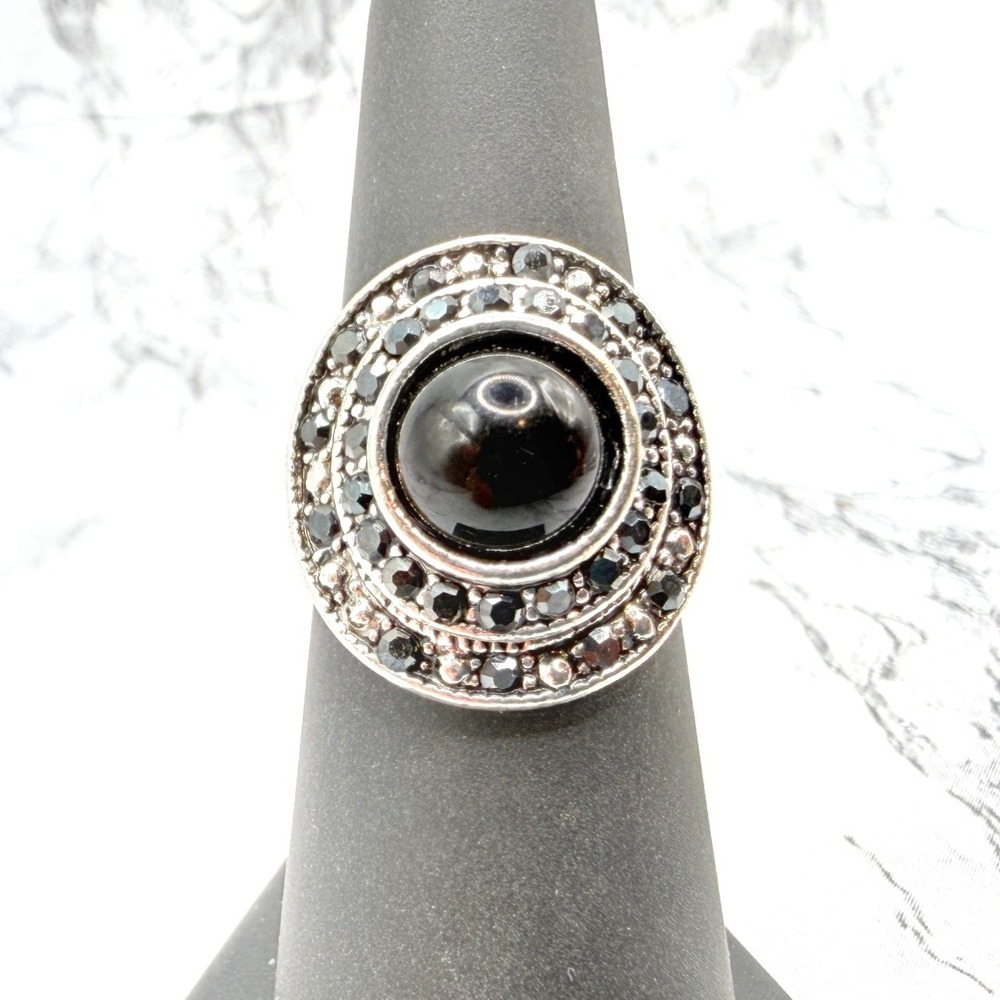 Black Glass Cabochon Cocktail Ring Silver Tone Marcasite Style Size 6.25 New